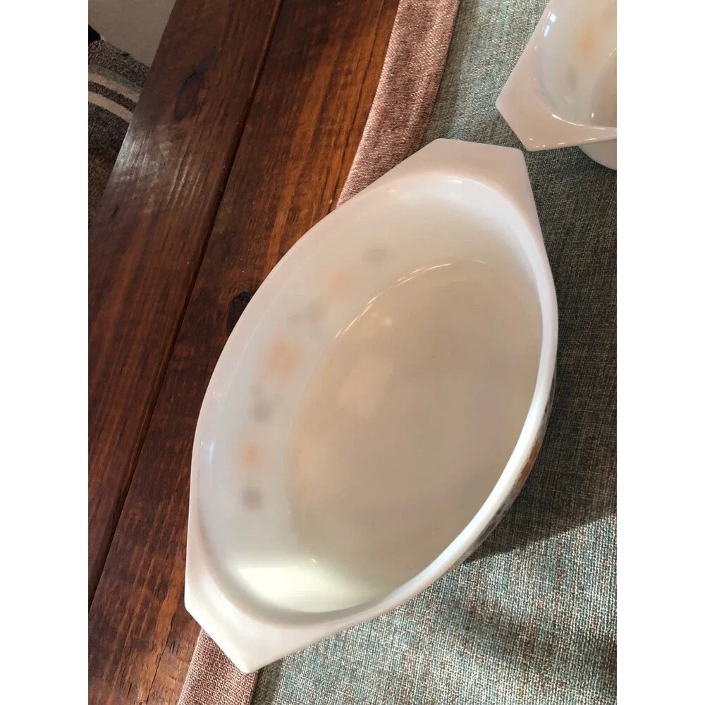 Pyrex Town and Country lot of 3